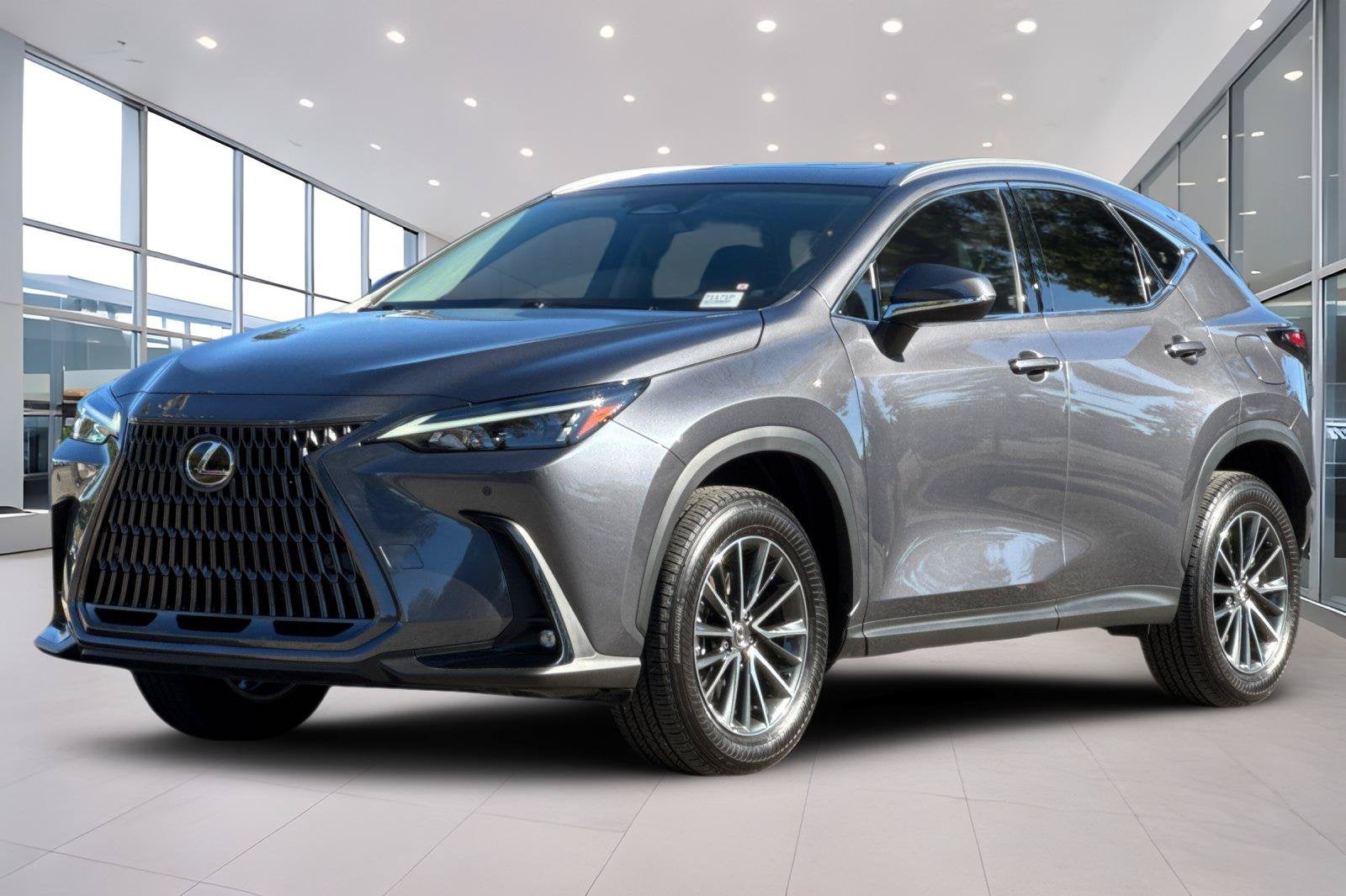 2025 Lexus NX 350h Base