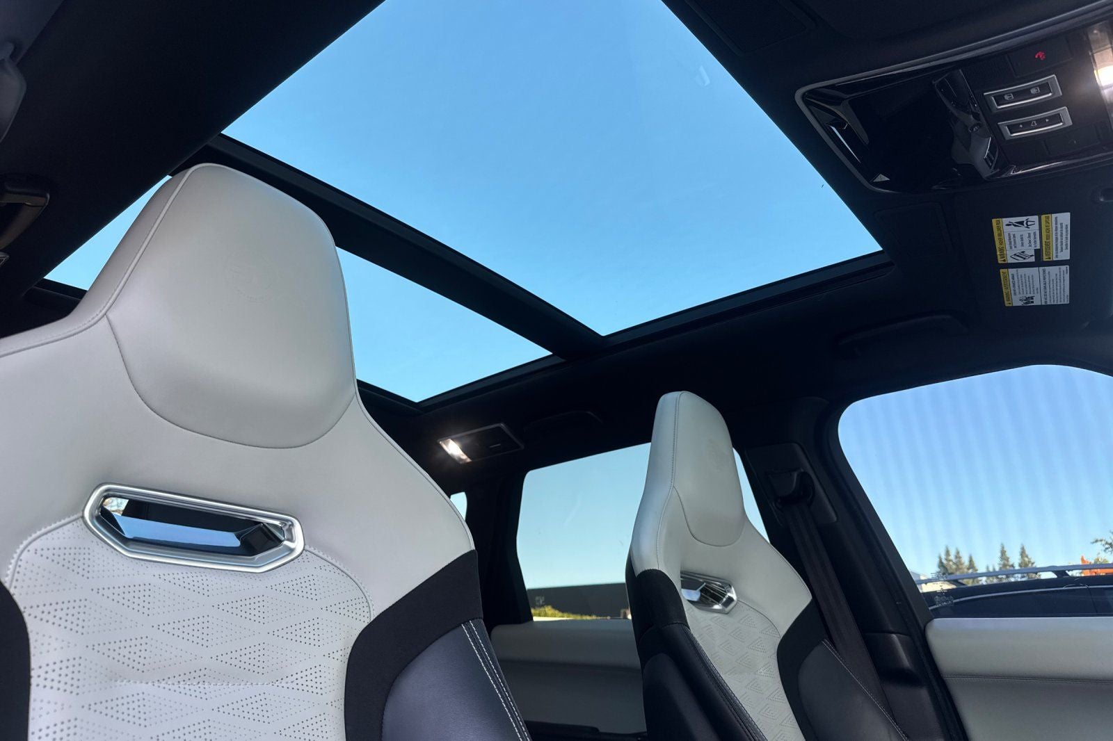 2021 Land Rover Range Rover Sport SVR