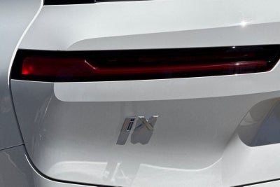 2025 BMW iX xDrive50
