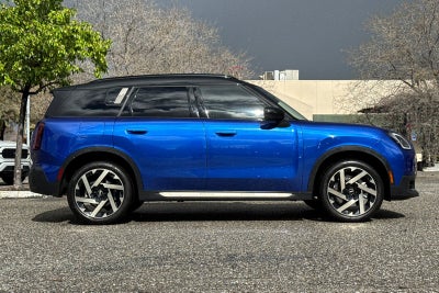 2025 MINI Cooper S Countryman Iconic