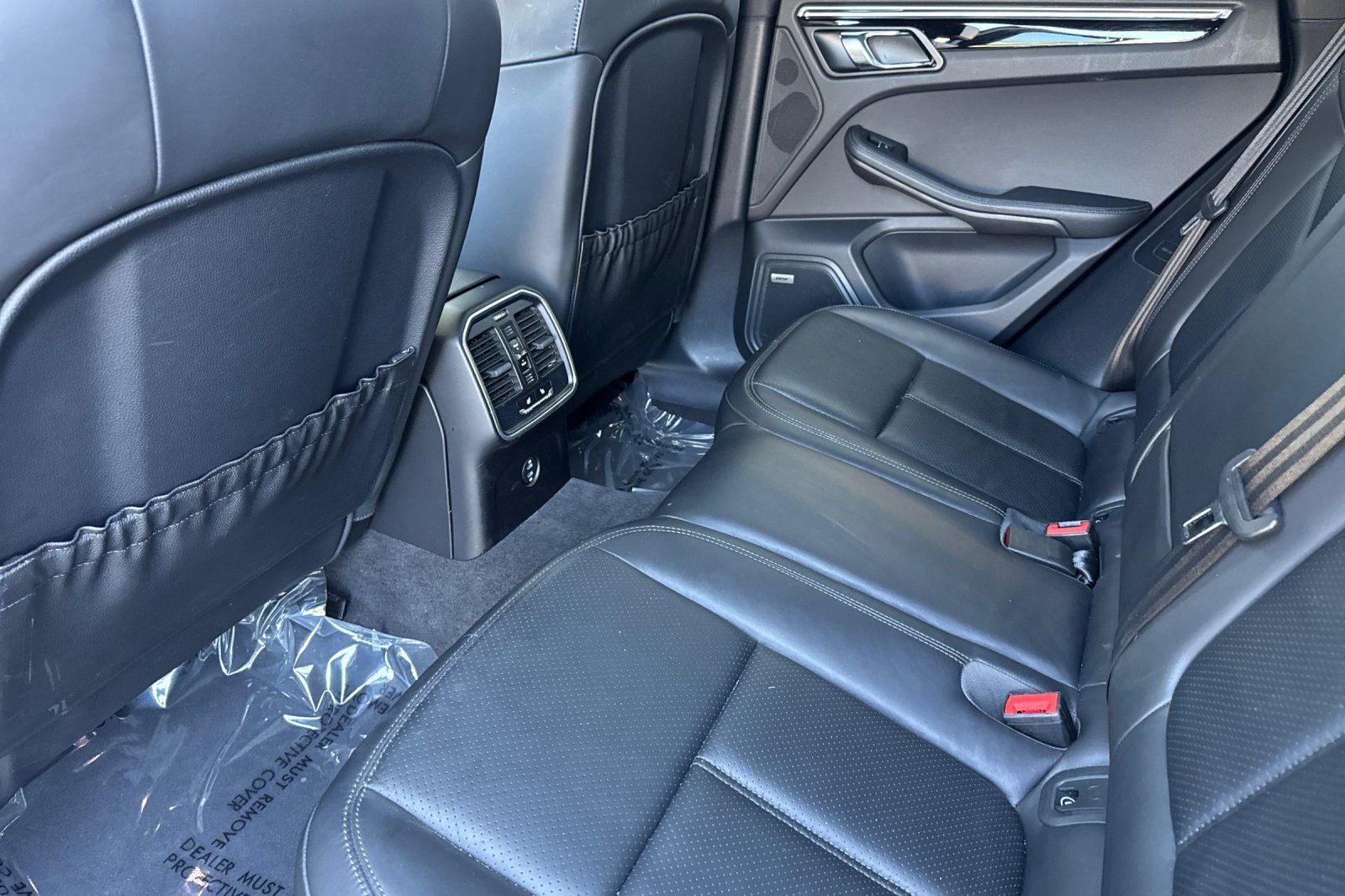 2022 Porsche Macan S