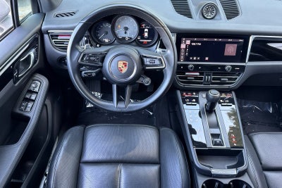 2022 Porsche Macan S