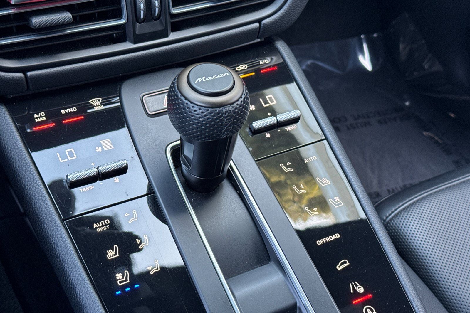 2022 Porsche Macan S