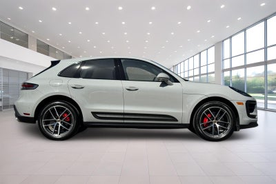 2022 Porsche Macan S