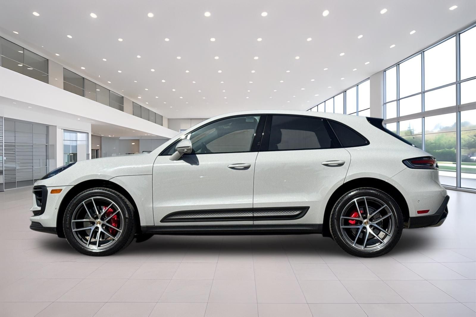 2022 Porsche Macan S
