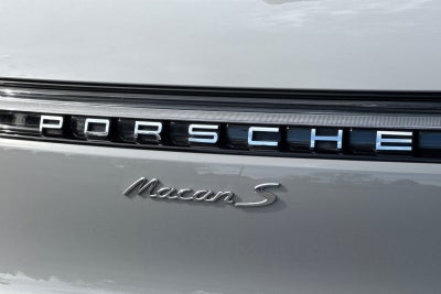 2023 Porsche Macan S
