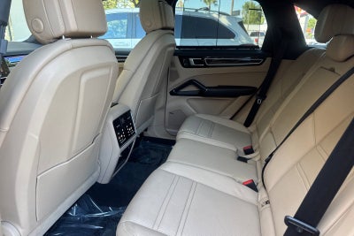 2022 Porsche Cayenne GTS