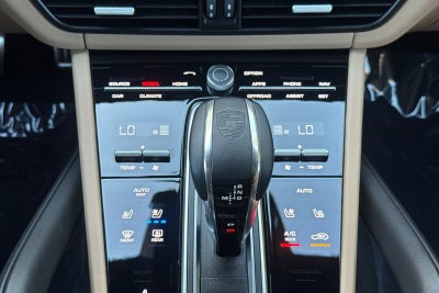 2022 Porsche Cayenne GTS