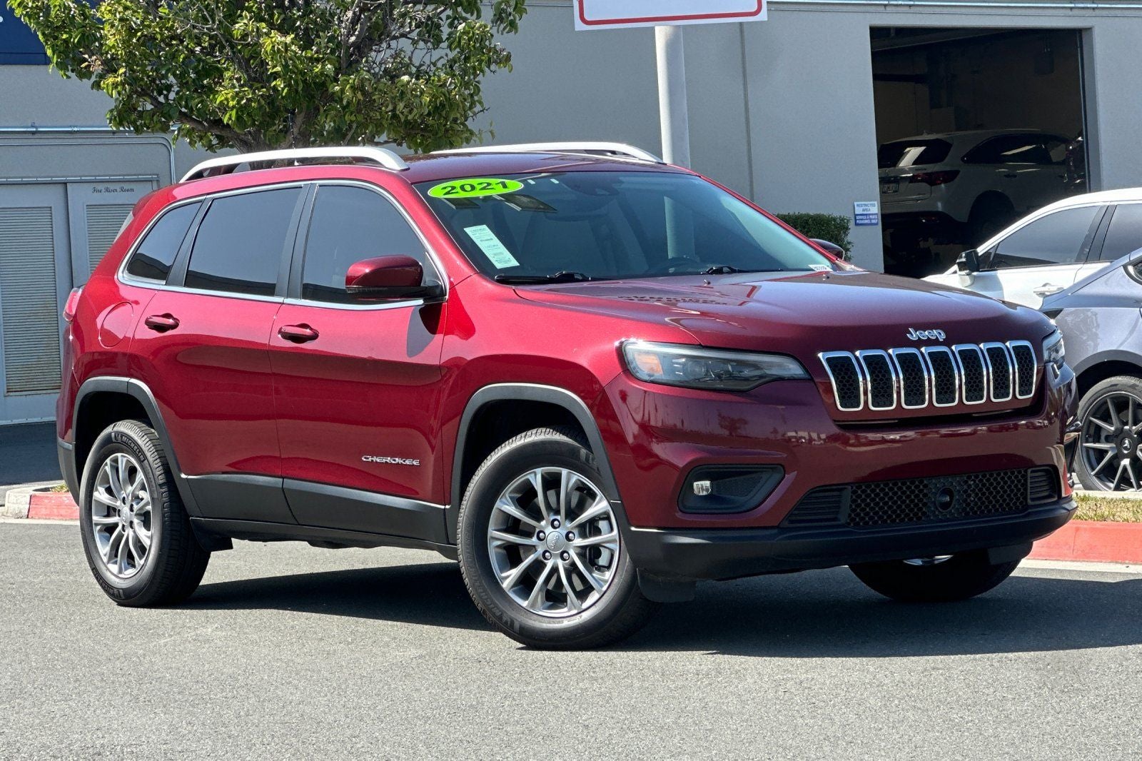 2021 Jeep Cherokee Latitude Plus