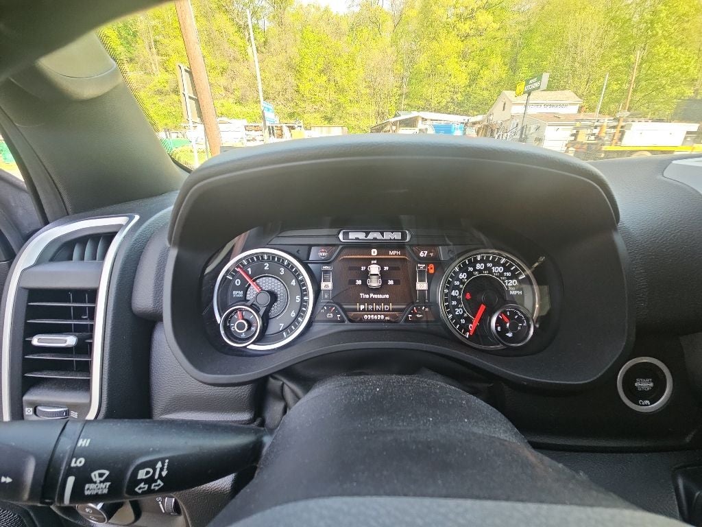 2022 RAM 1500 Big Horn/Lone Star