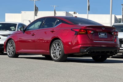 2023 Nissan Altima 2.0 SR