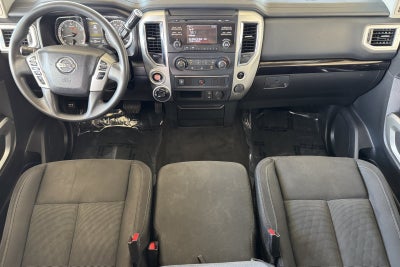 2017 Nissan Titan SV