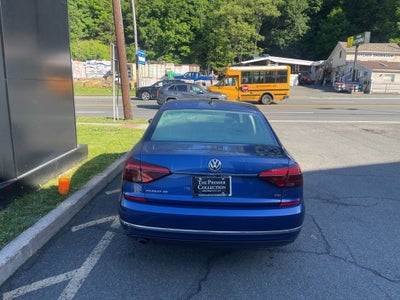 2017 Volkswagen Passat 1.8T SE w/Technology