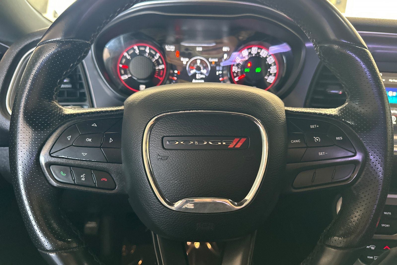 2021 Dodge Challenger SXT