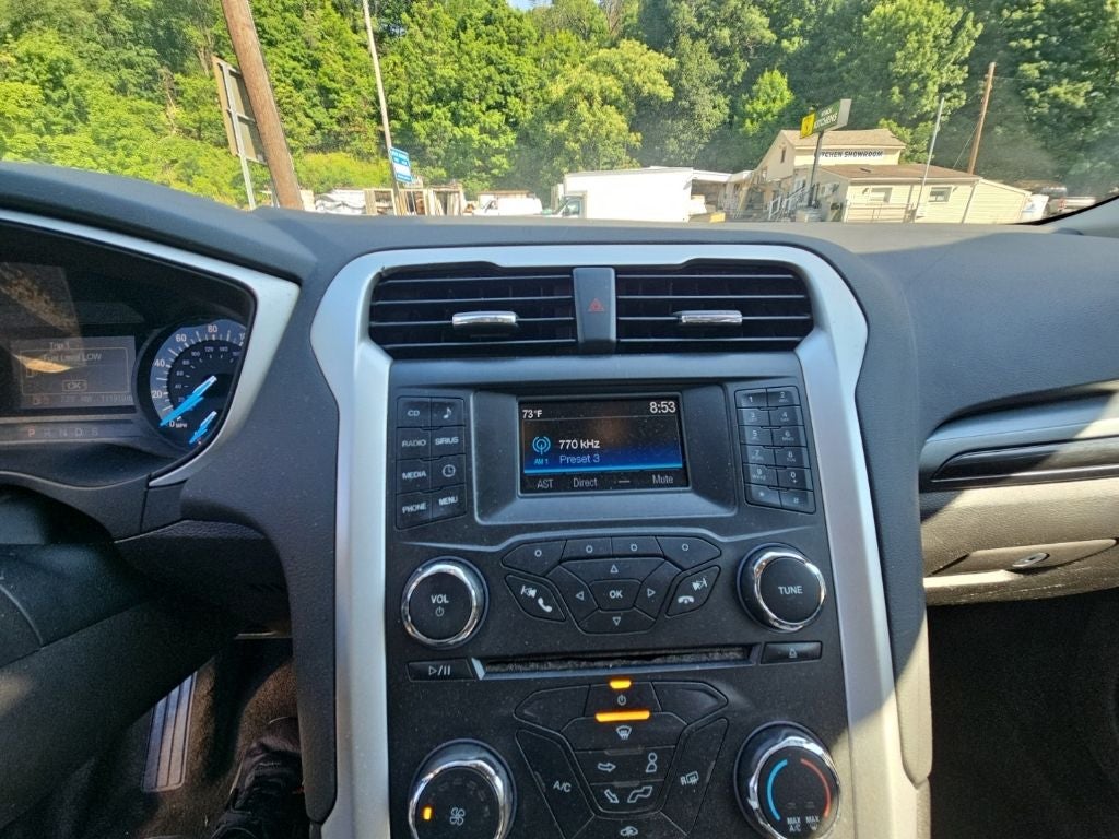 2015 Ford Fusion SE