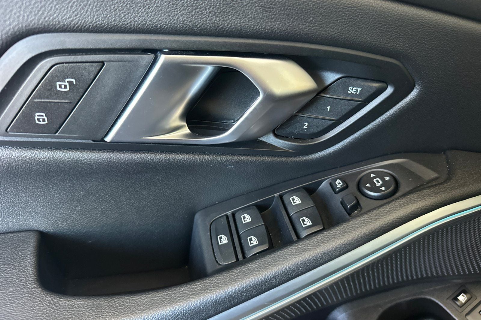 2024 BMW 3 Series 330e iPerformance