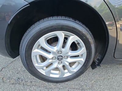 2017 Toyota Yaris iA Base