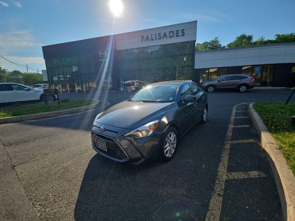 2017 Toyota Yaris iA Base