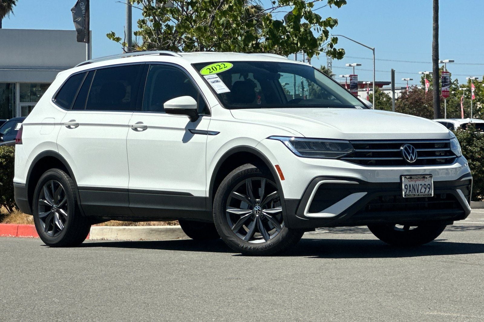 2022 Volkswagen Tiguan 2.0T SE