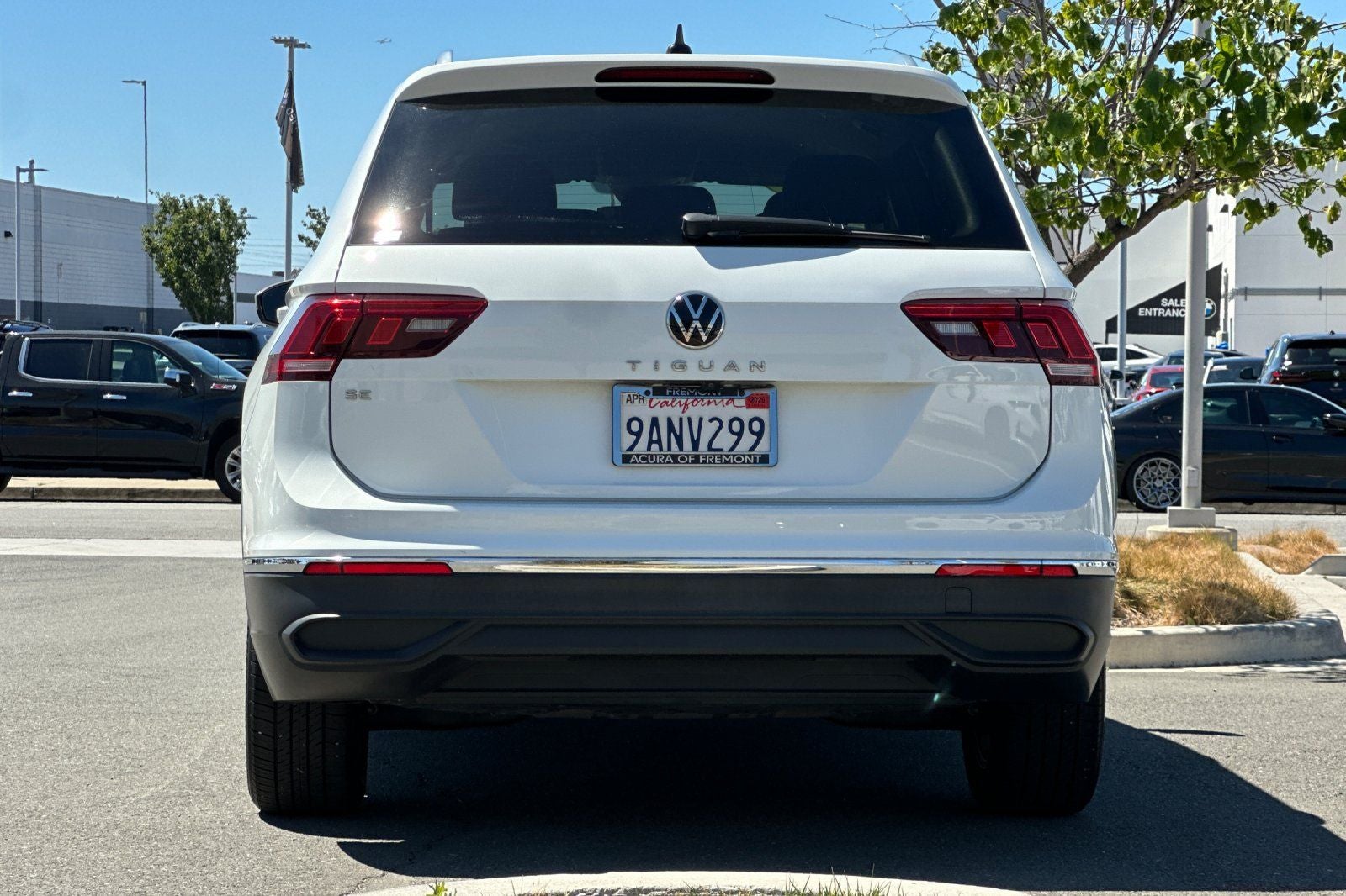 2022 Volkswagen Tiguan 2.0T SE