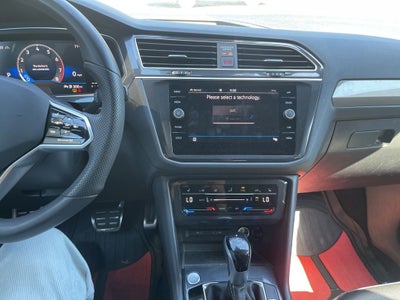 2024 Volkswagen Tiguan 2.0T SE R-Line Black