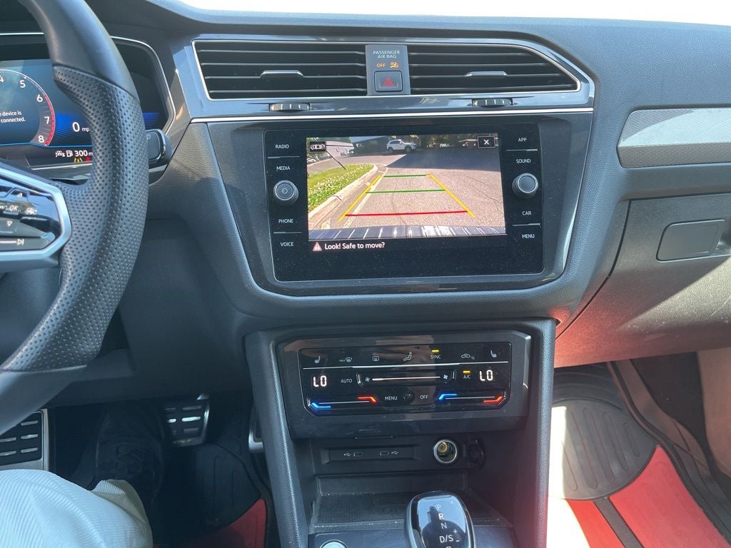 2024 Volkswagen Tiguan 2.0T SE R-Line Black