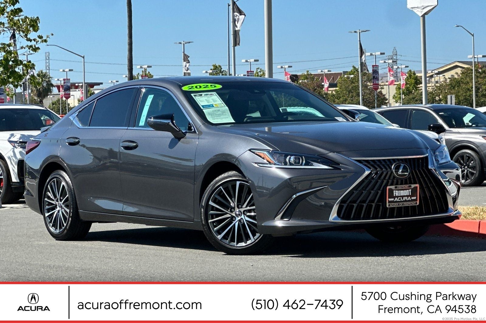 2025 Lexus ES 300h