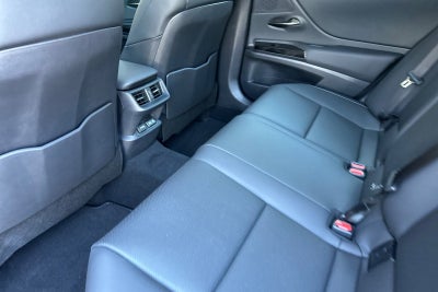 2025 Lexus ES 300h