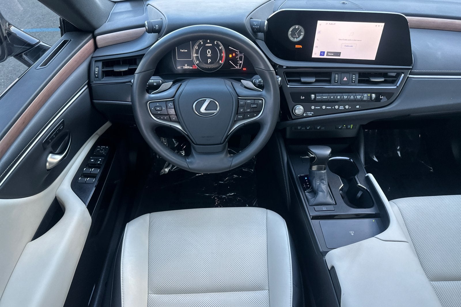 2025 Lexus ES 350