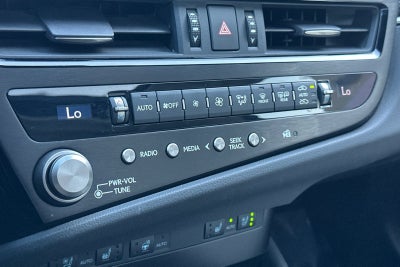 2025 Lexus ES 350