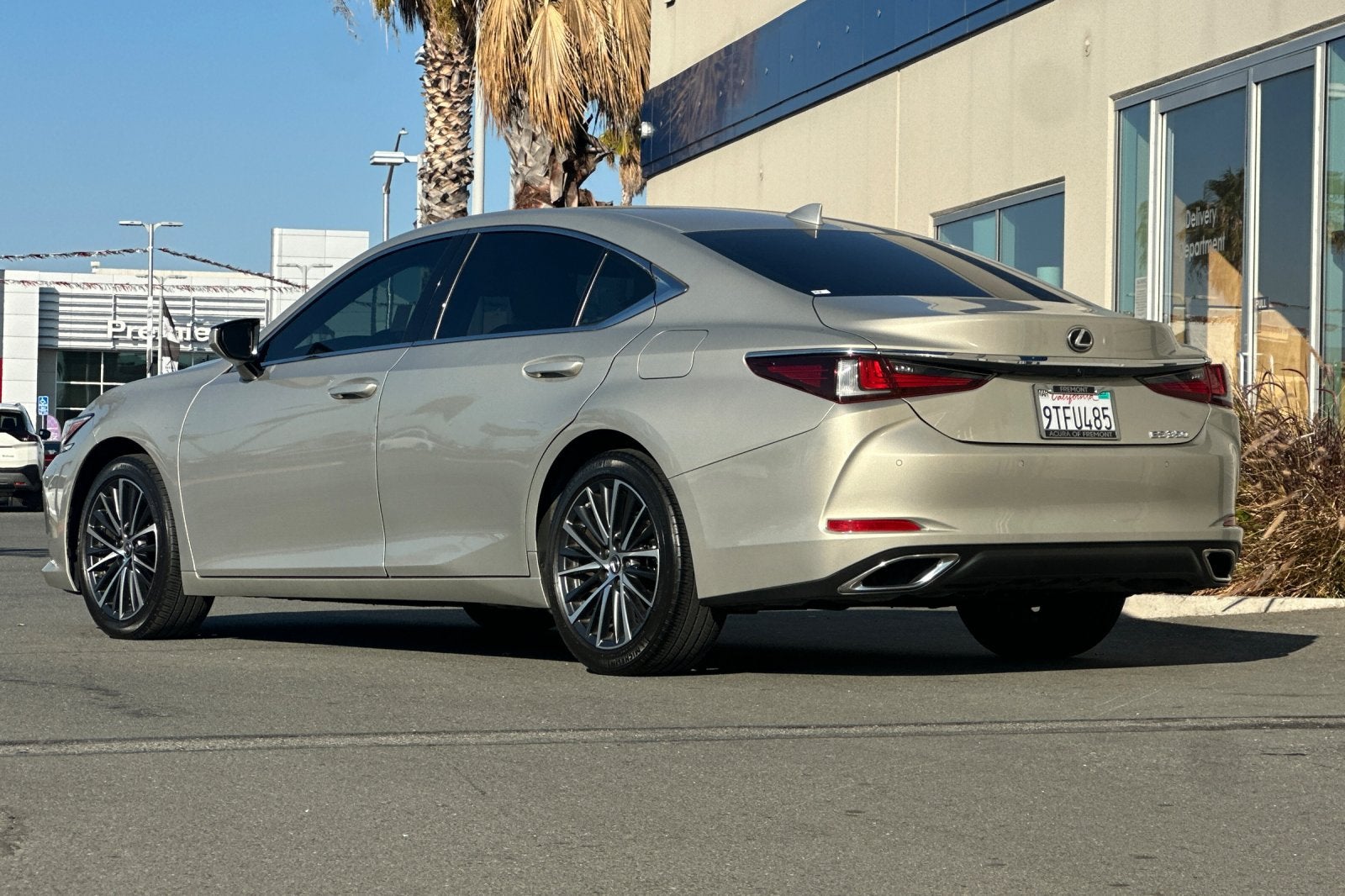 2025 Lexus ES 350