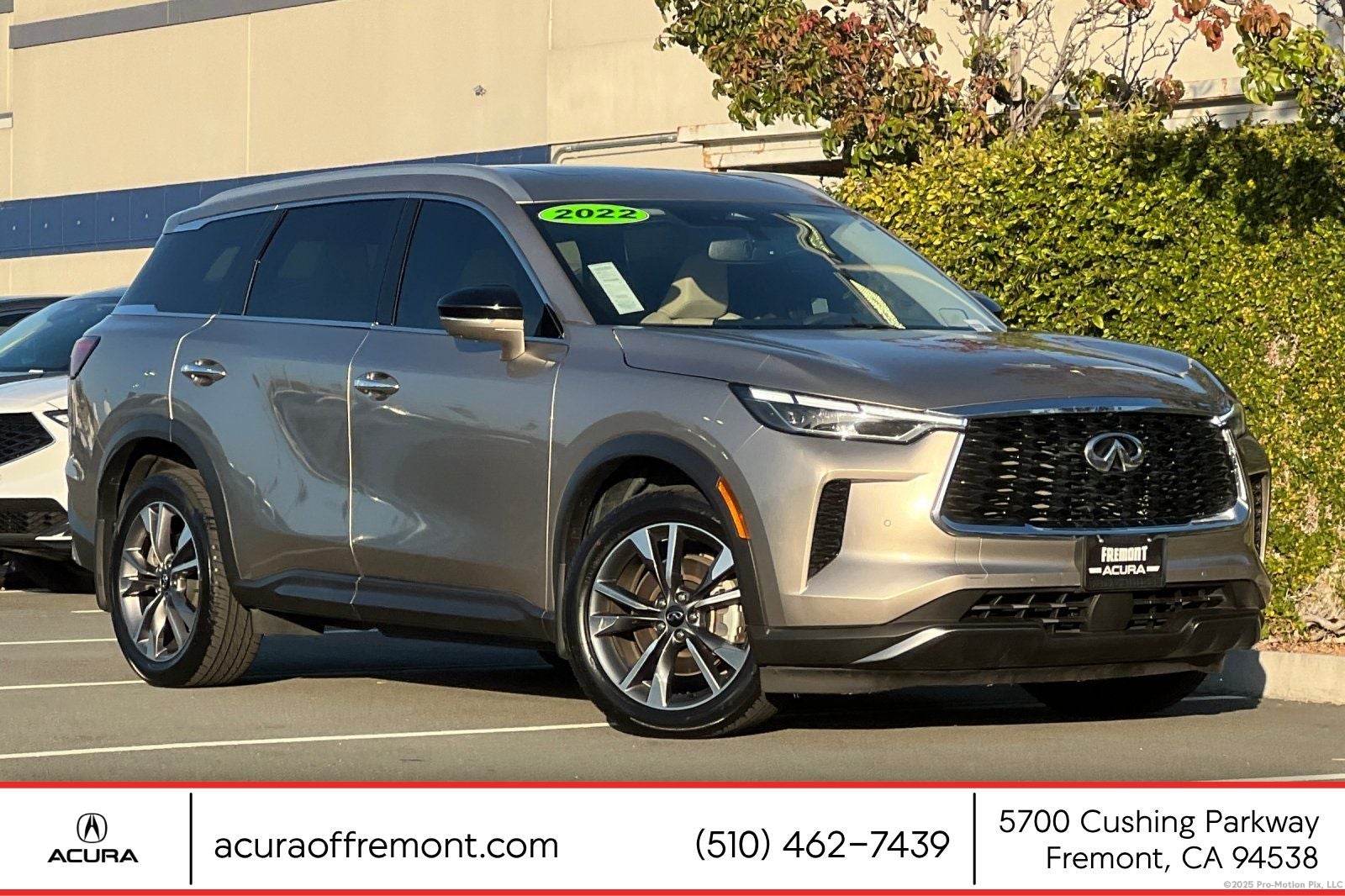 2022 INFINITI QX60 LUXE