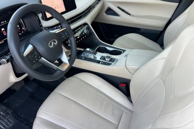 2022 INFINITI QX60 LUXE