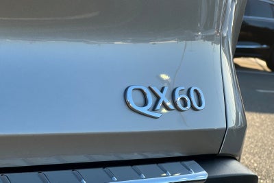 2022 INFINITI QX60 LUXE