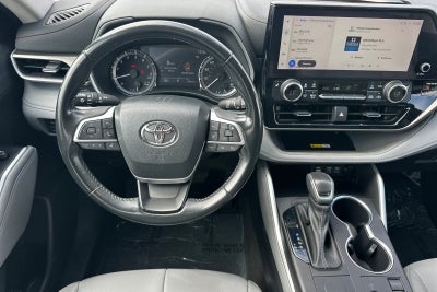 2023 Toyota Highlander XLE