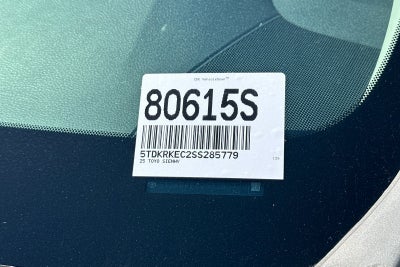 2025 Toyota Sienna LE 8 Passenger