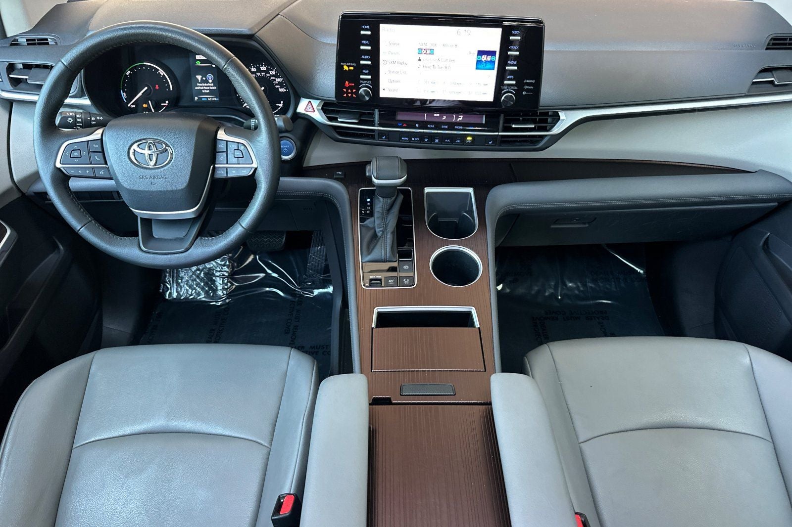 2022 Toyota Sienna XLE 7 Passenger