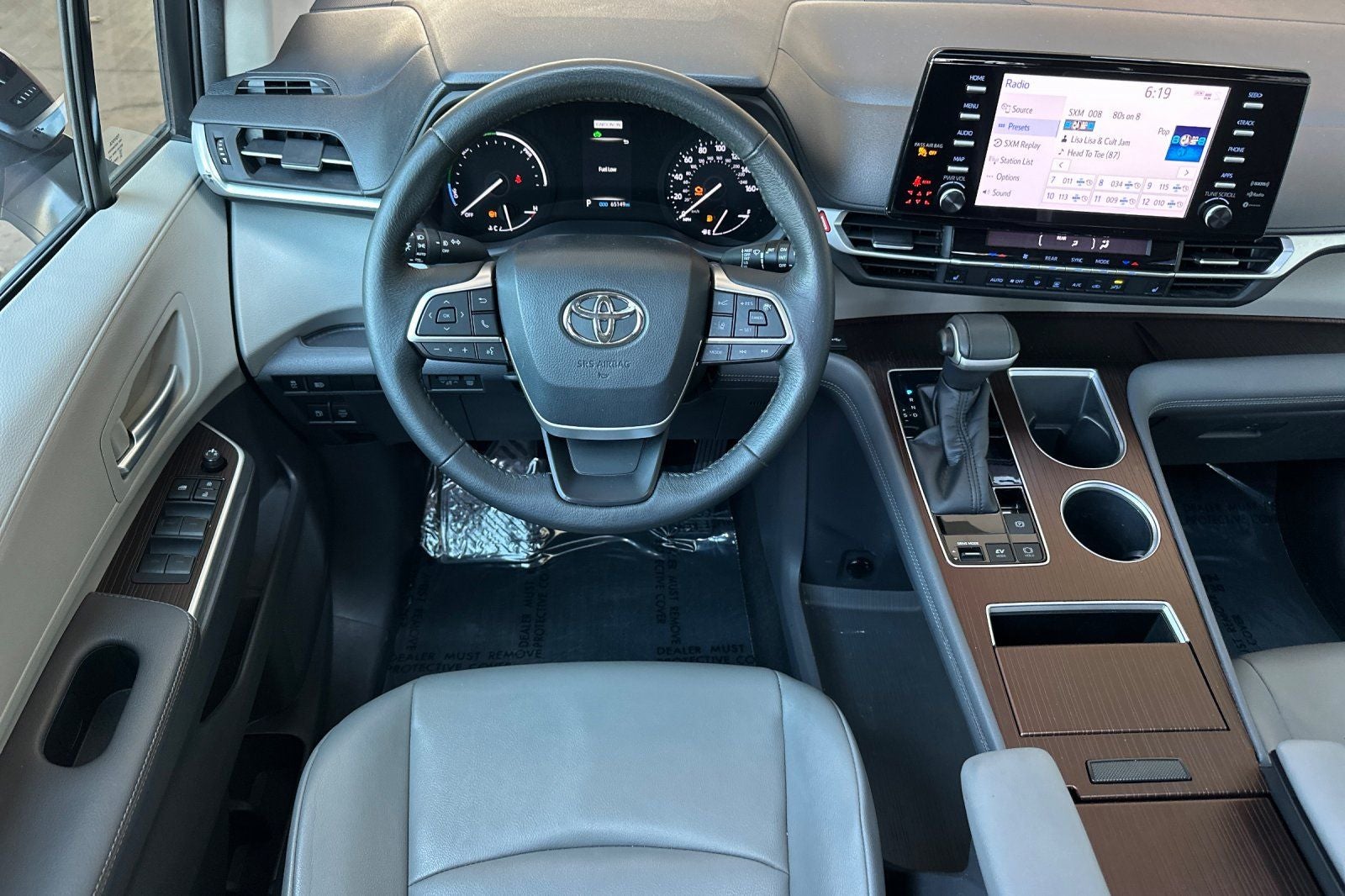 2022 Toyota Sienna XLE 7 Passenger