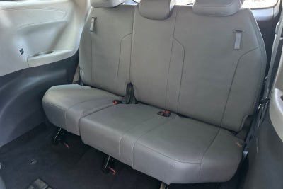 2022 Toyota Sienna XLE 7 Passenger
