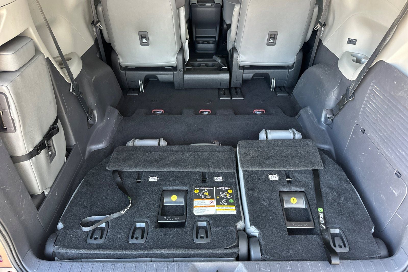 2022 Toyota Sienna XLE 7 Passenger