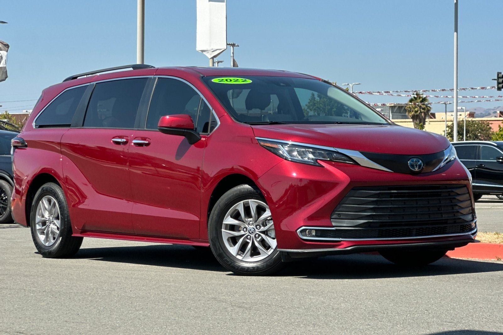 2022 Toyota Sienna XLE 7 Passenger