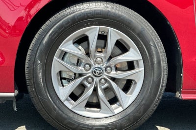 2022 Toyota Sienna XLE 7 Passenger