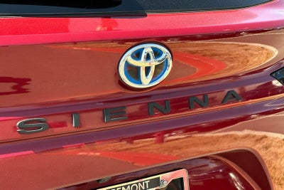 2022 Toyota Sienna XLE 7 Passenger