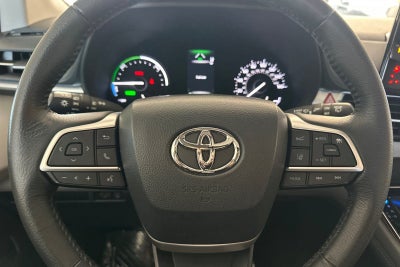 2022 Toyota Sienna XLE 7 Passenger