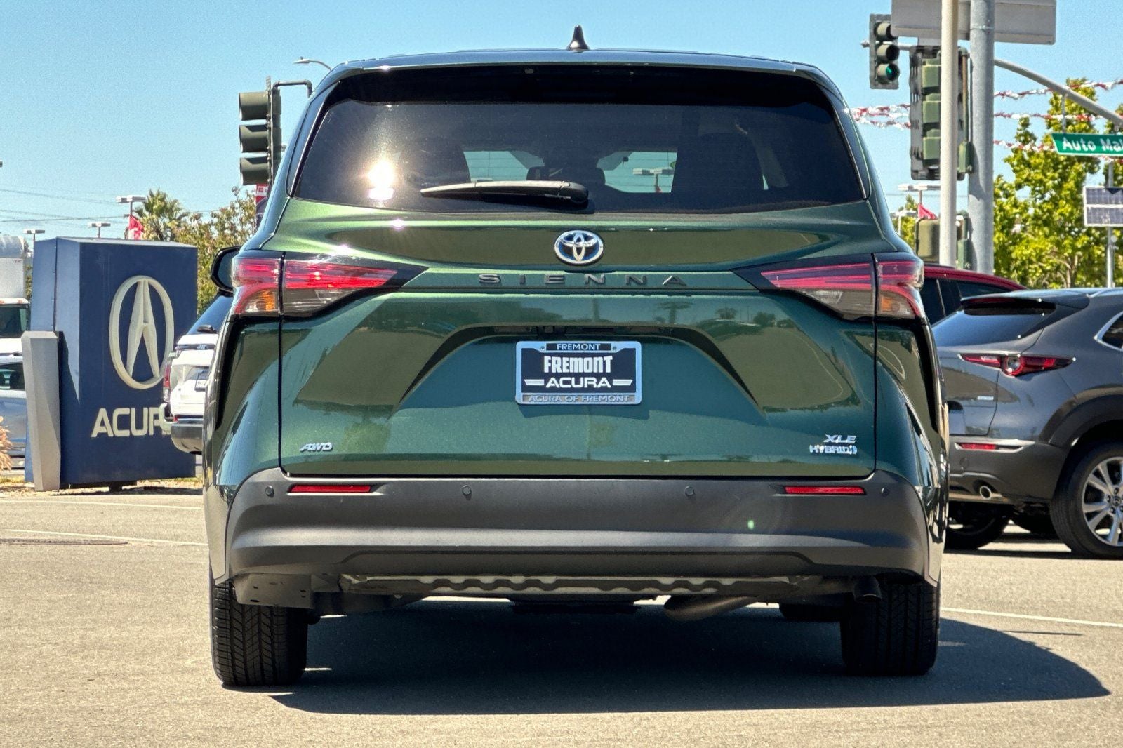 2022 Toyota Sienna XLE 7 Passenger