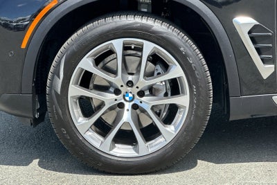 2025 BMW X5 xDrive40i Driver Asst PKG