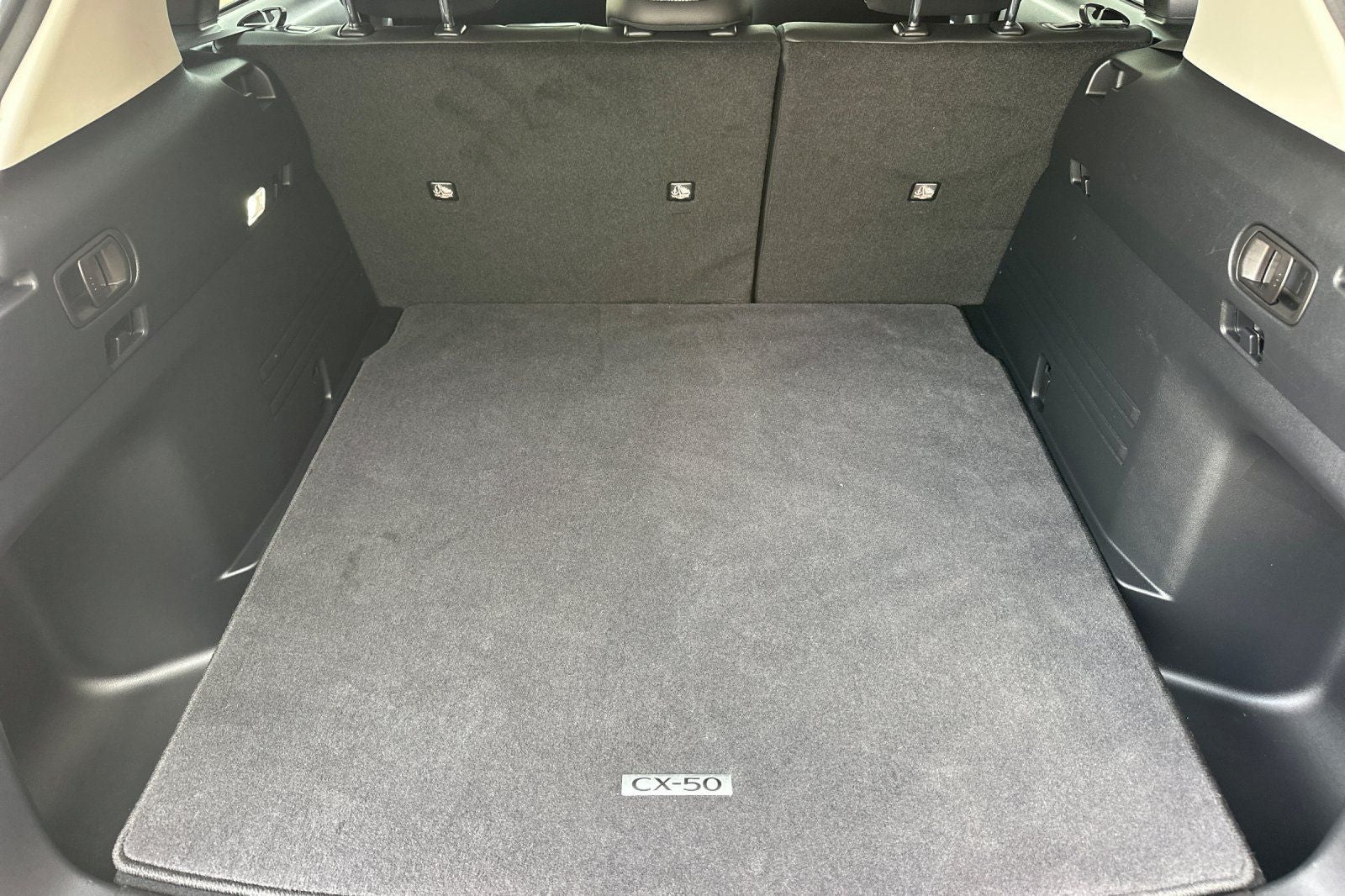 2024 Mazda Mazda CX-50 2.5 S Preferred Package