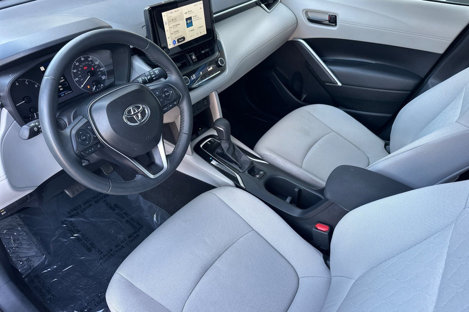 2025 Toyota Corolla Cross LE