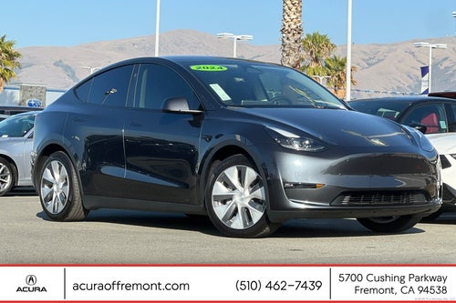 2024 Tesla Model Y Long Range 7 PASSENGER