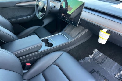 2024 Tesla Model Y Long Range 7 PASSENGER
